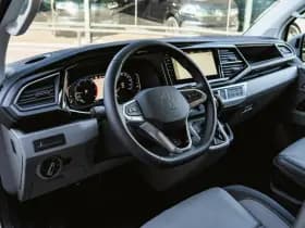 Volkswagen Caravelle thumbnail 29