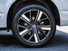 Volkswagen Caravelle thumbnail 36