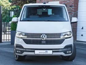 Volkswagen Caravelle thumbnail 5