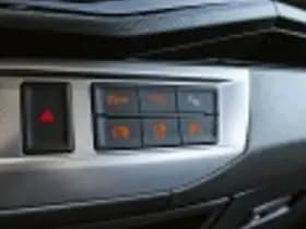 Volkswagen Caravelle thumbnail 67