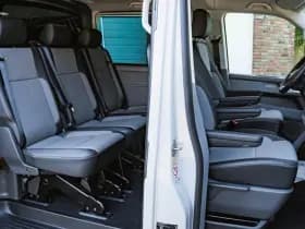 Volkswagen Caravelle thumbnail 86