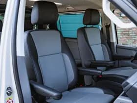 Volkswagen Caravelle thumbnail 10