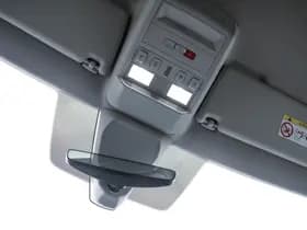 Volkswagen Caravelle thumbnail 104