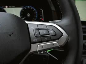 Volkswagen Caravelle thumbnail 15