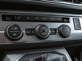 Volkswagen Caravelle thumbnail 20