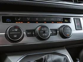 Volkswagen Caravelle thumbnail 21