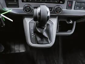 Volkswagen Caravelle thumbnail 28