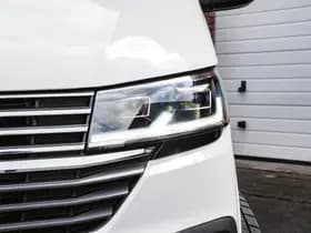 Volkswagen Caravelle thumbnail 6