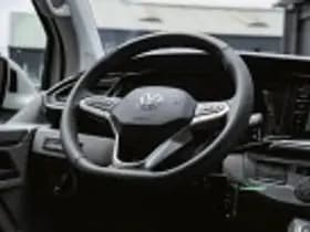 Volkswagen Caravelle thumbnail 56