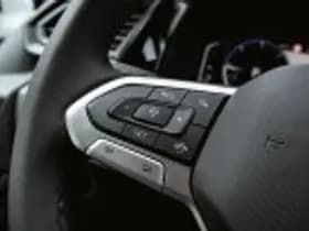 Volkswagen Caravelle thumbnail 59