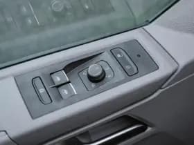 Volkswagen Transporter T61 thumbnail 24