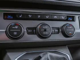 Volkswagen Caravelle thumbnail 21