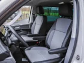 Volkswagen Caravelle thumbnail 77