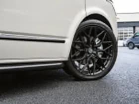 Volkswagen Caravelle thumbnail 79