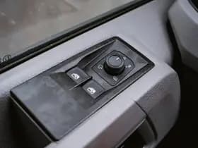 Volkswagen Crafter thumbnail 77