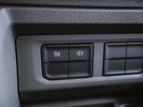 Volkswagen Crafter thumbnail 79