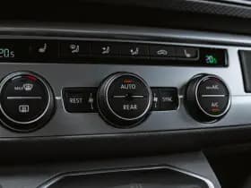 Volkswagen Caravelle thumbnail 104