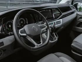 Volkswagen Caravelle thumbnail 112