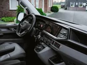 Volkswagen Caravelle thumbnail 132