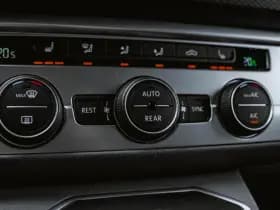 Volkswagen Caravelle thumbnail 22