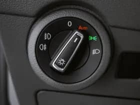 Volkswagen Caravelle thumbnail 28