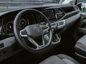 Volkswagen Caravelle thumbnail 29