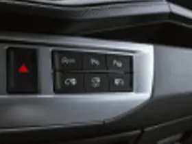 Volkswagen Caravelle thumbnail 71