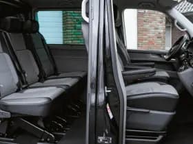 Volkswagen Caravelle thumbnail 10