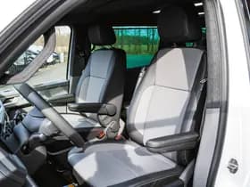 Volkswagen Caravelle thumbnail 126