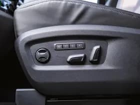 Volkswagen Caravelle thumbnail 34