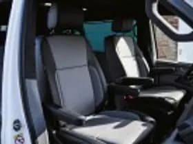 Volkswagen Caravelle thumbnail 62