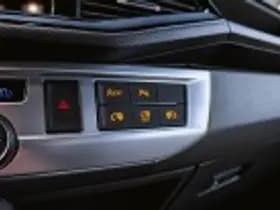 Volkswagen Caravelle thumbnail 76