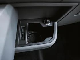 Volkswagen Transporter T61 thumbnail 25