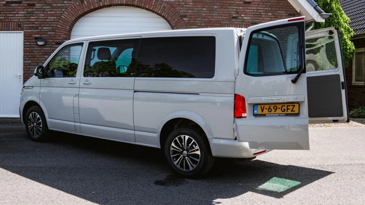 Volkswagen Transporter — foto 1