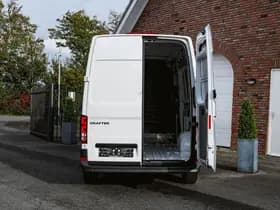 Volkswagen Crafter thumbnail 80