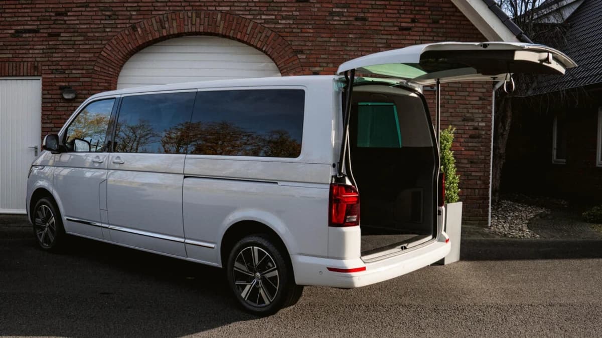 Volkswagen Transporter — foto 1