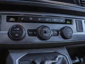 Volkswagen Transporter thumbnail 21