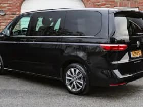 Volkswagen Multivan thumbnail 36