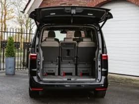 Volkswagen Multivan thumbnail 38