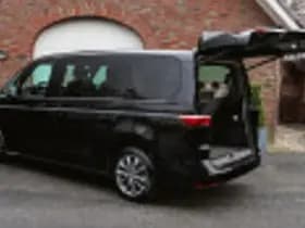 Volkswagen Multivan thumbnail 45