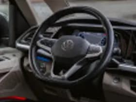 Volkswagen Multivan thumbnail 61