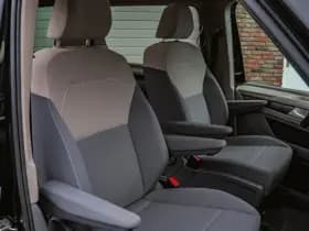 Volkswagen Multivan thumbnail 9