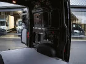 Volkswagen Crafter thumbnail 38