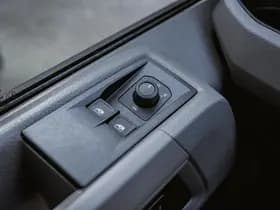 Volkswagen Crafter thumbnail 87