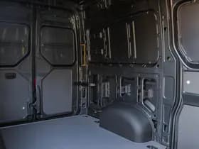 Volkswagen Crafter thumbnail 10