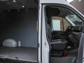 Volkswagen Crafter thumbnail 40