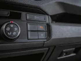 Volkswagen Crafter thumbnail 53