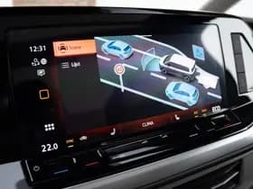 Volkswagen Multivan thumbnail 14