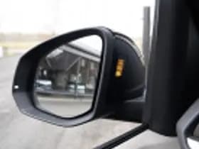 Volkswagen Multivan thumbnail 46