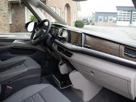 Volkswagen Multivan thumbnail 8